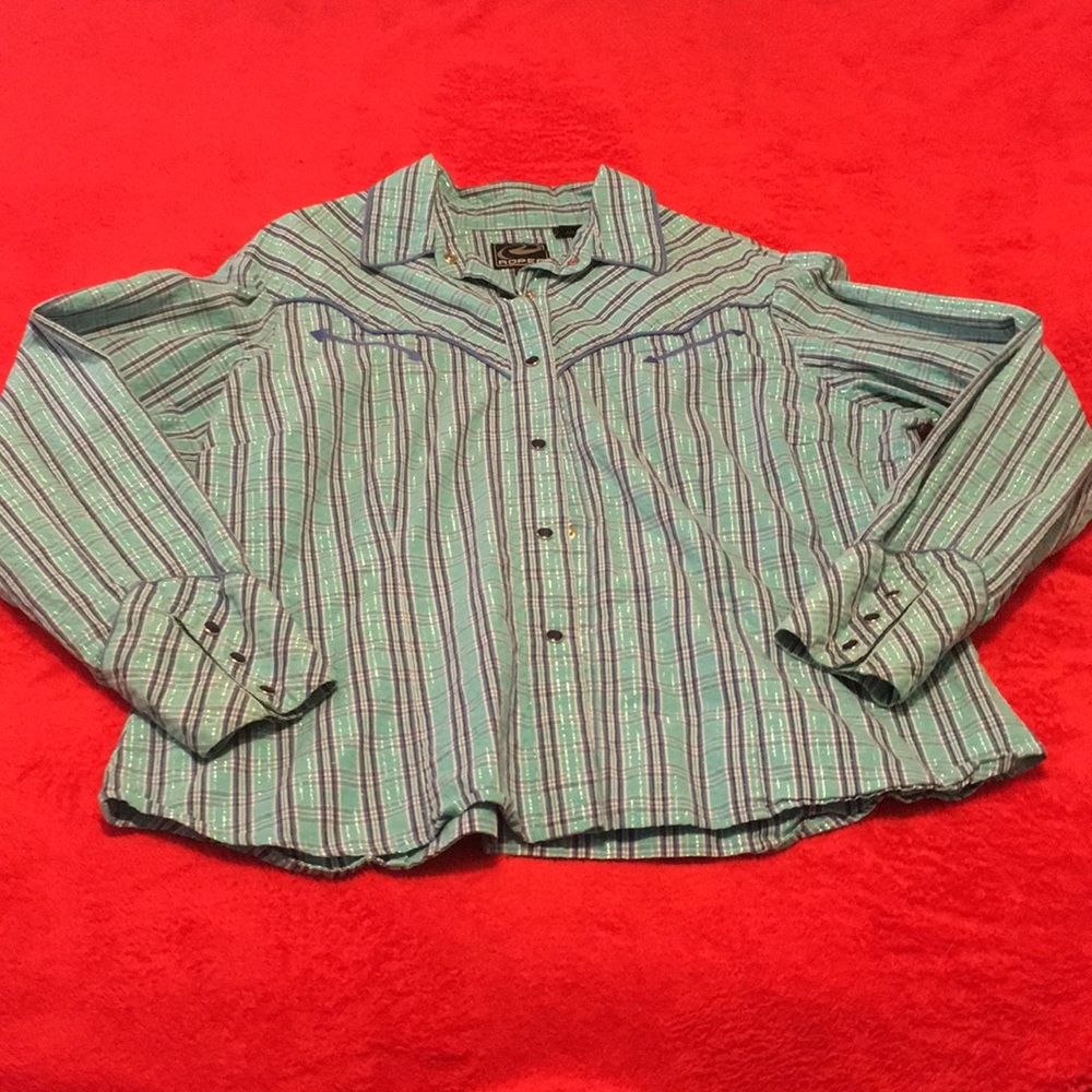 NWOT Roper pearl snap shirt